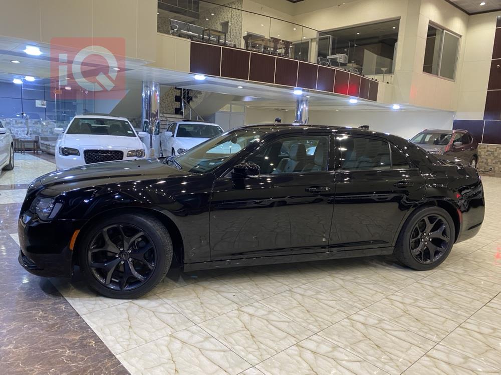 Chrysler 300